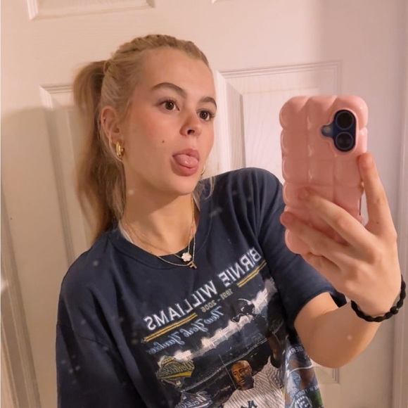 Meet your Posher, Frankie - Picture 1 of 1